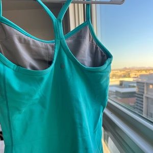 Lululemon Power Y Tank (Turquoise - Size 4)